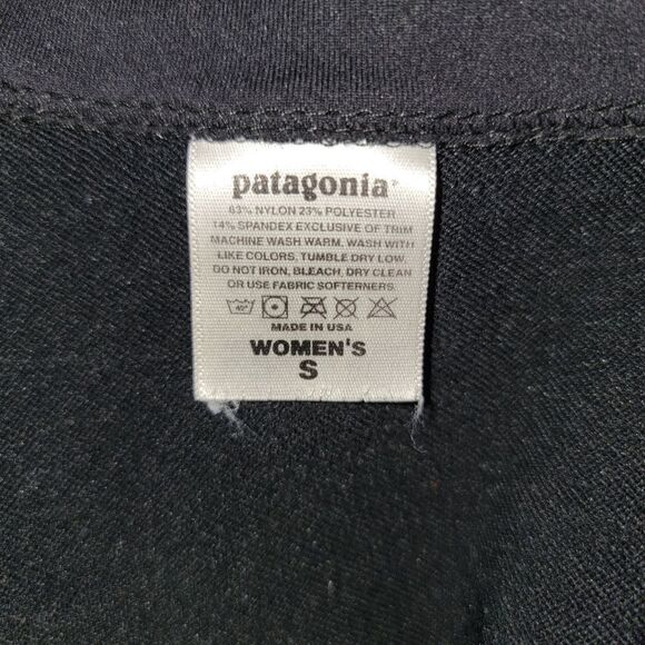 Patagonia full zip track / cycling jacket  with back pocket (small) - Picture 9 of 9